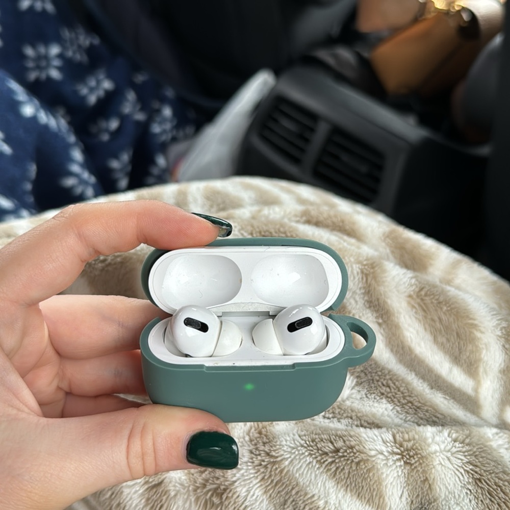 Apple AirPod Pros
